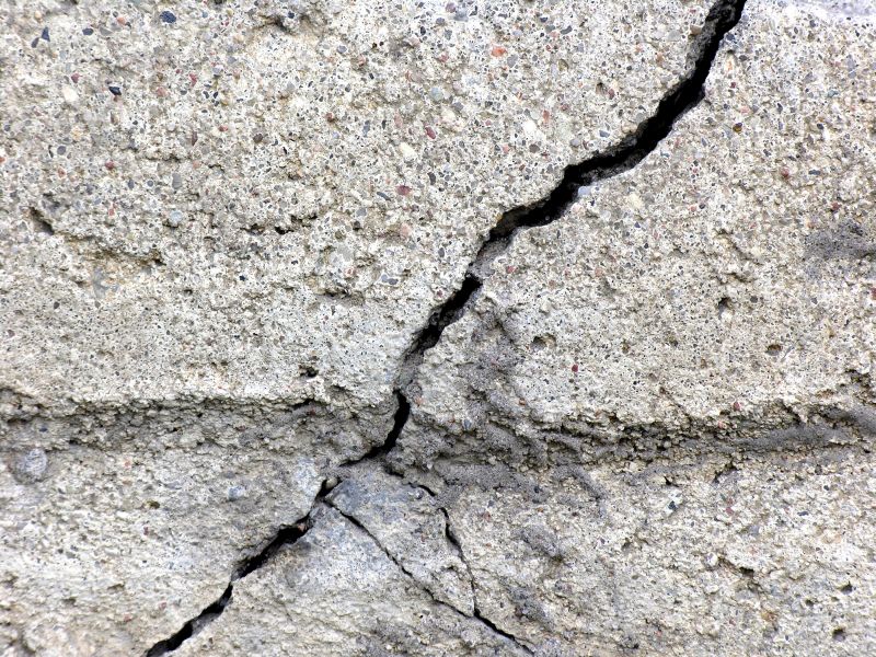 Structural Crack Repair in Hernando County, FL